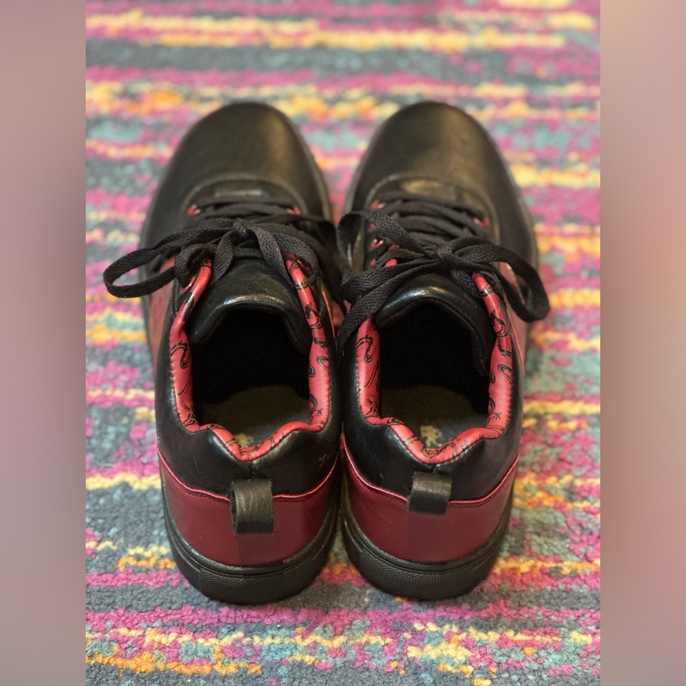 Disney Mulan Sneakers Size 8 - Picture 4 of 4
